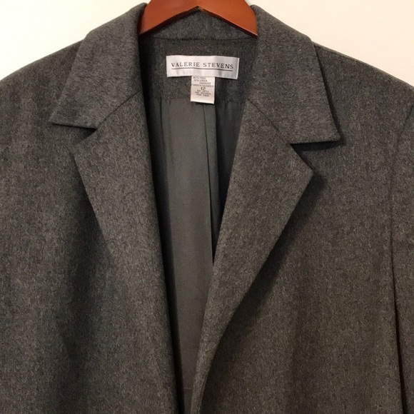 Valerie Stevens wool blazer/coat - Picture 2 of 5